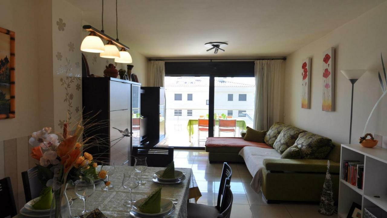 Roses Confort Beach Ev Milleni Екстер'єр фото