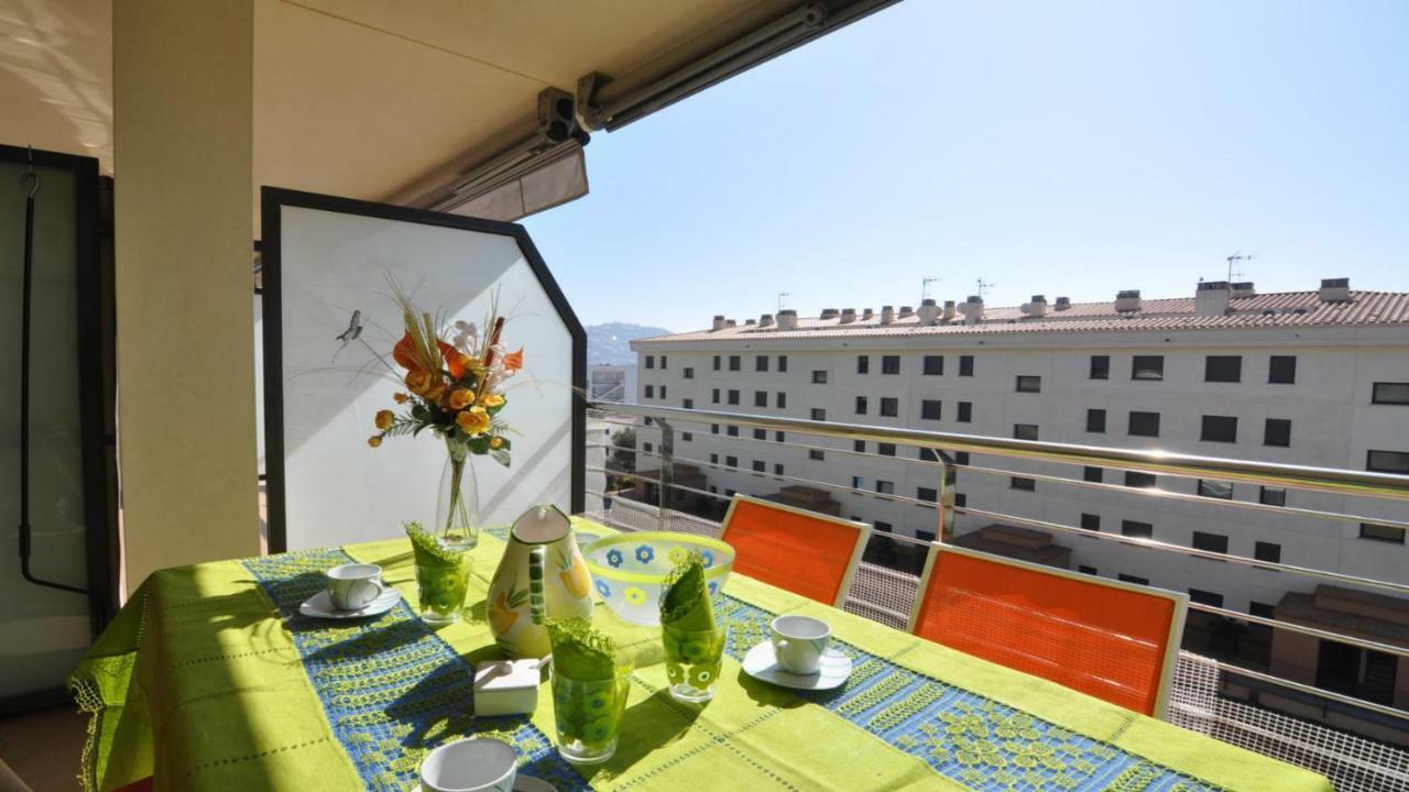 Roses Confort Beach Ev Milleni Екстер'єр фото