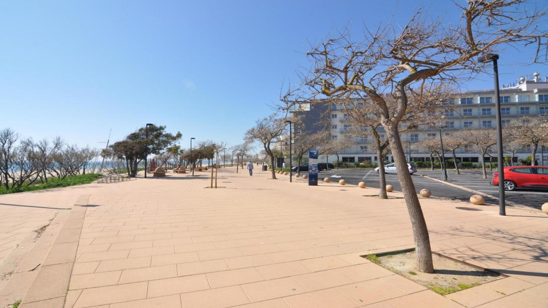 Roses Confort Beach Ev Milleni Екстер'єр фото