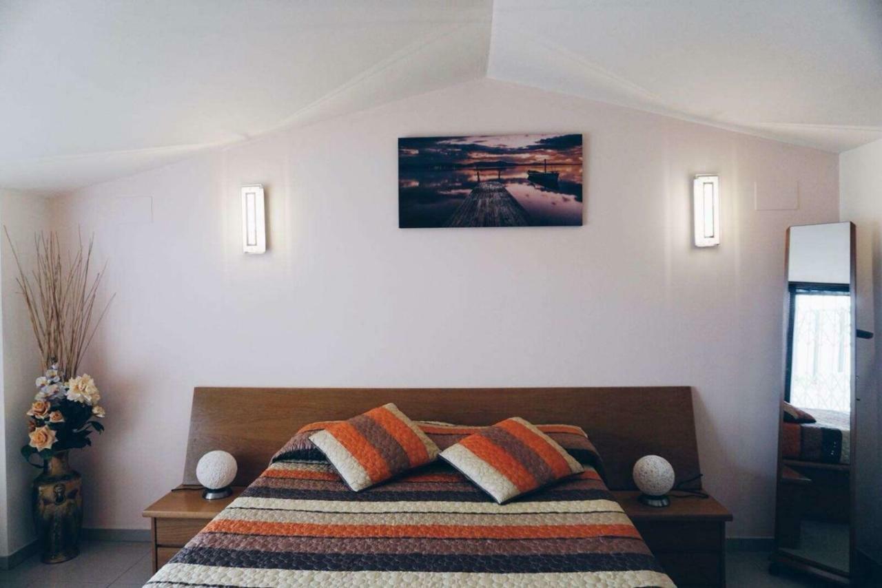 Roses Confort Beach Ev Milleni Екстер'єр фото